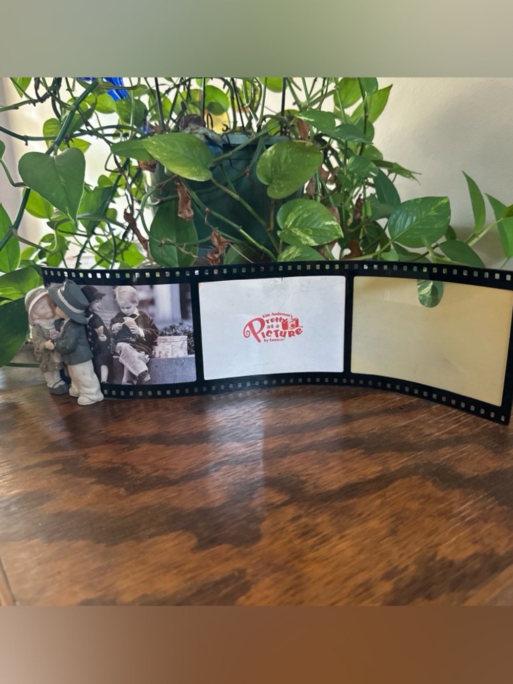 Filmstrip Frame - Black